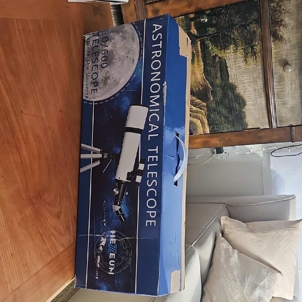 New Hexeum Astronomical Telescope - White 80/600